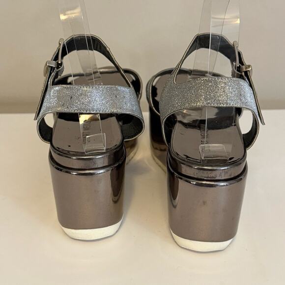Stuart Weitzman Wedge Sandals Silver 10M - Picture 3 of 8